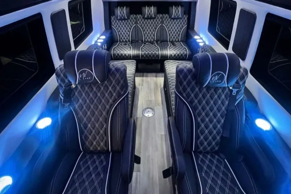 Empyra Limousine