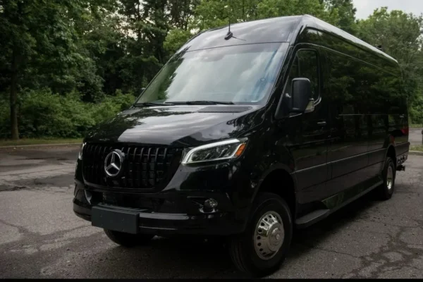Mercedes JET Sprinter 8-10 passengers