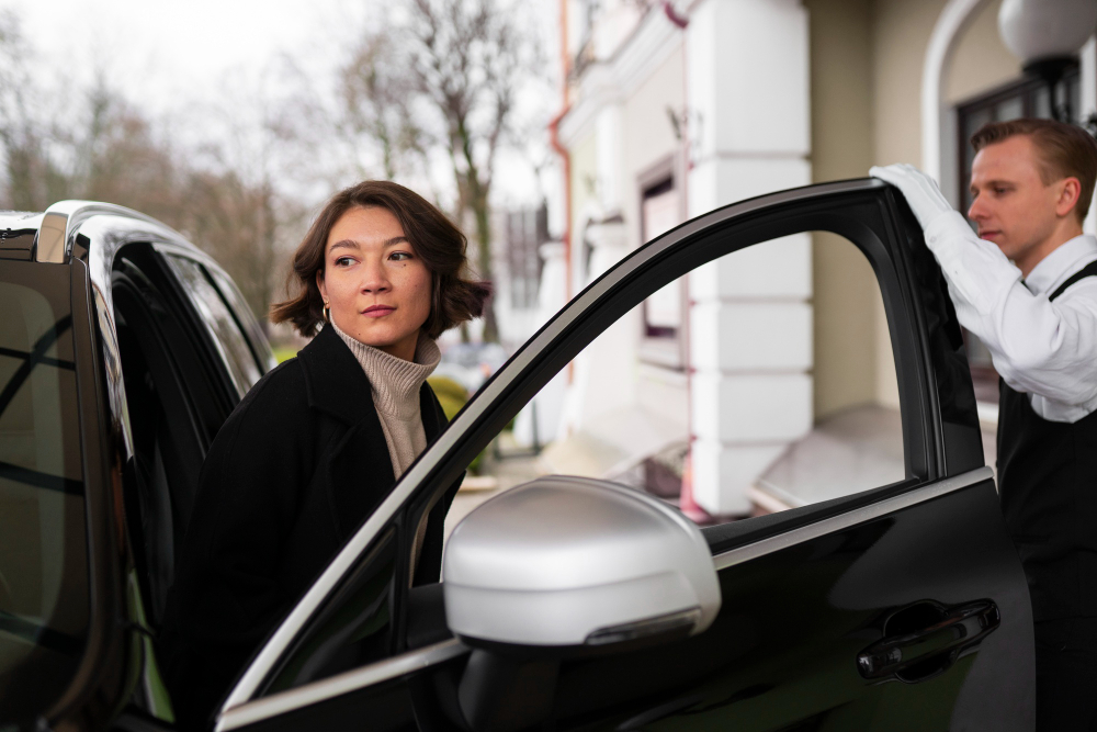 How Early Should You Book Airport Limo Service?